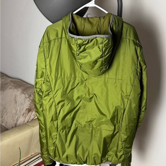 Sierra Designs Primaloft Olive Green Women's Jacket - Picture 6 of 9